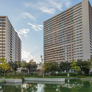 Apartment Your Parque Nacoes, Lissabon