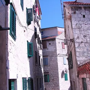 https://cosy-rooms-in-the-center-of-split.splithotels.org