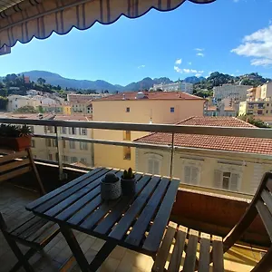 Appartamento Avec Parking Privé Au Cœur De La Mentone